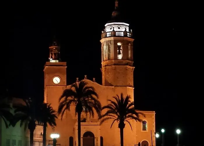 Vakantiehuis Stunning Sea Views Over Marina With Swimming Pool