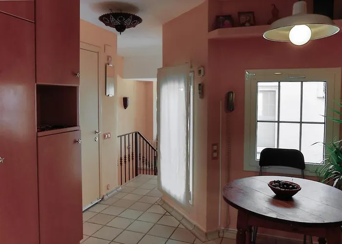 Stunning Sea Views Over Marina With Swimming Pool Vakantiehuis Sitges