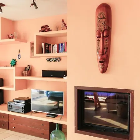 Stunning Sea Views Over Marina With Swimming Pool