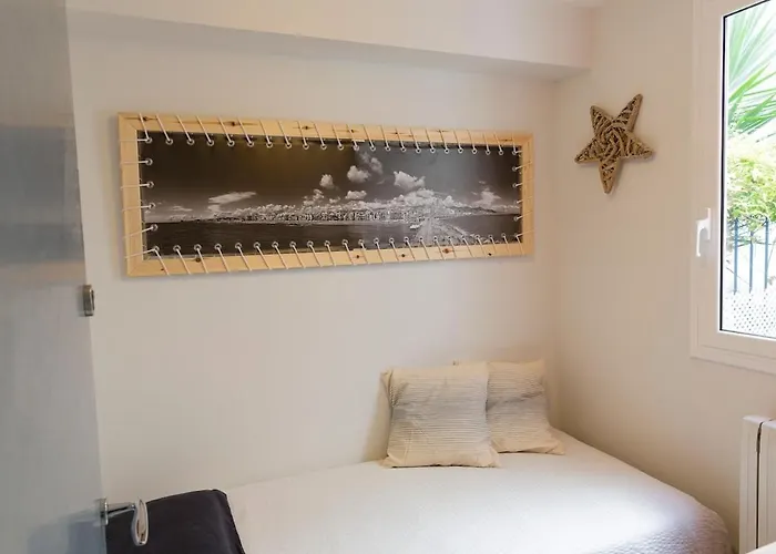 Ferienhaus Stunning Sea Views Over Marina With Swimming Pool Sitges