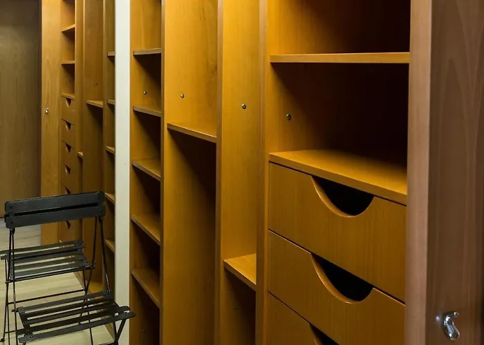 Stunning Sea Views Over Marina With Swimming Pool *