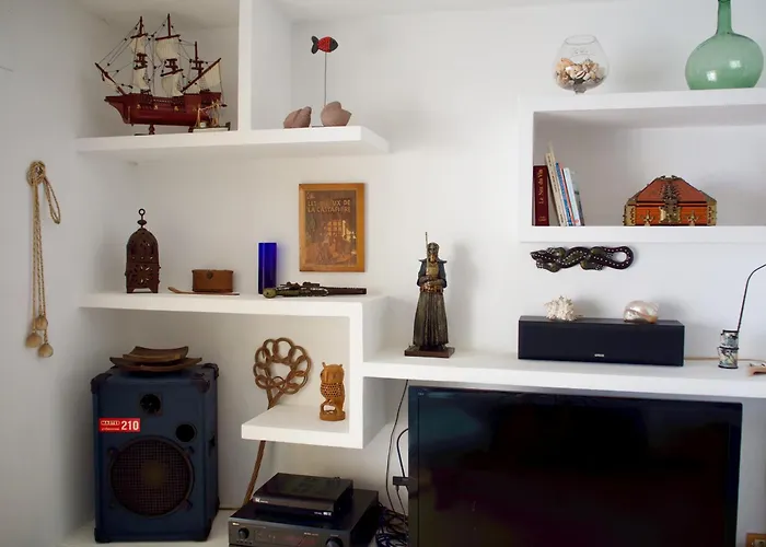 Stunning Sea Views Over Marina With Swimming Pool Ferienhaus Sitges